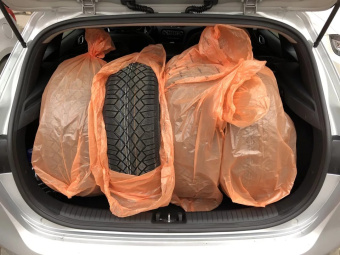 Автомобильные пакеты мешки одноразовые для хранения перевозки колес шин